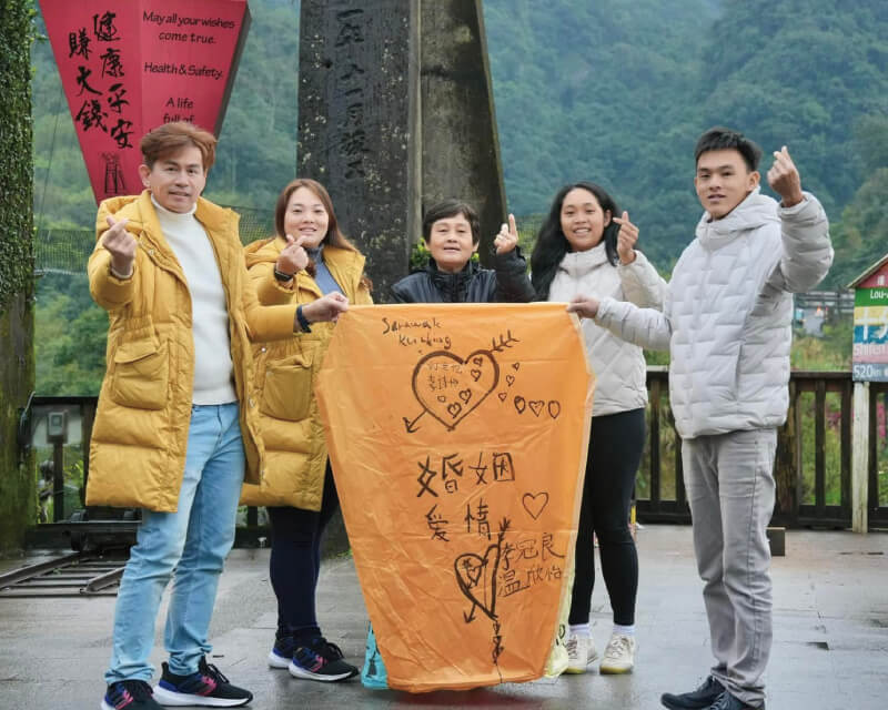 賓馳包車旅遊的客戶回饋圖片